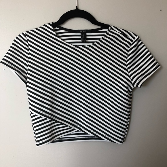 Forever 21 Tops - EUC Forever 21 Striped Crop Top M